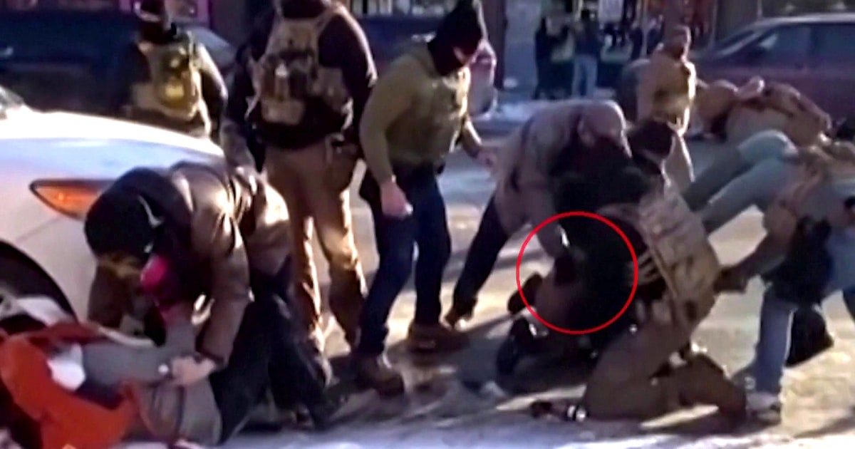 Video Appears to Counter Federal Accounts of Alex Pretti Shooting