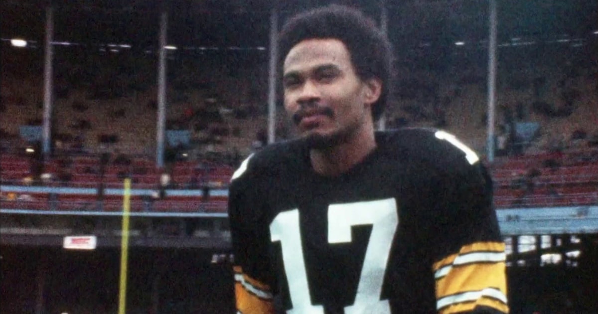 Get a First Look at New Peacock Docuseries ‘Field Generals’