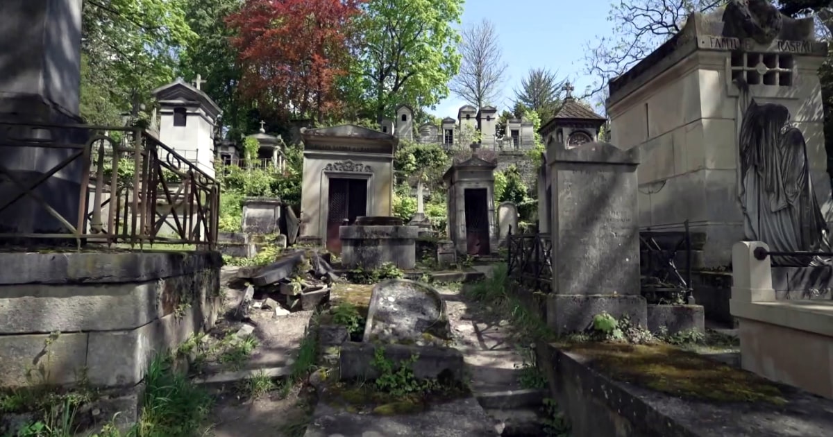 Famed Père Lachaise Cemetery in Paris to Sell Plots to Public