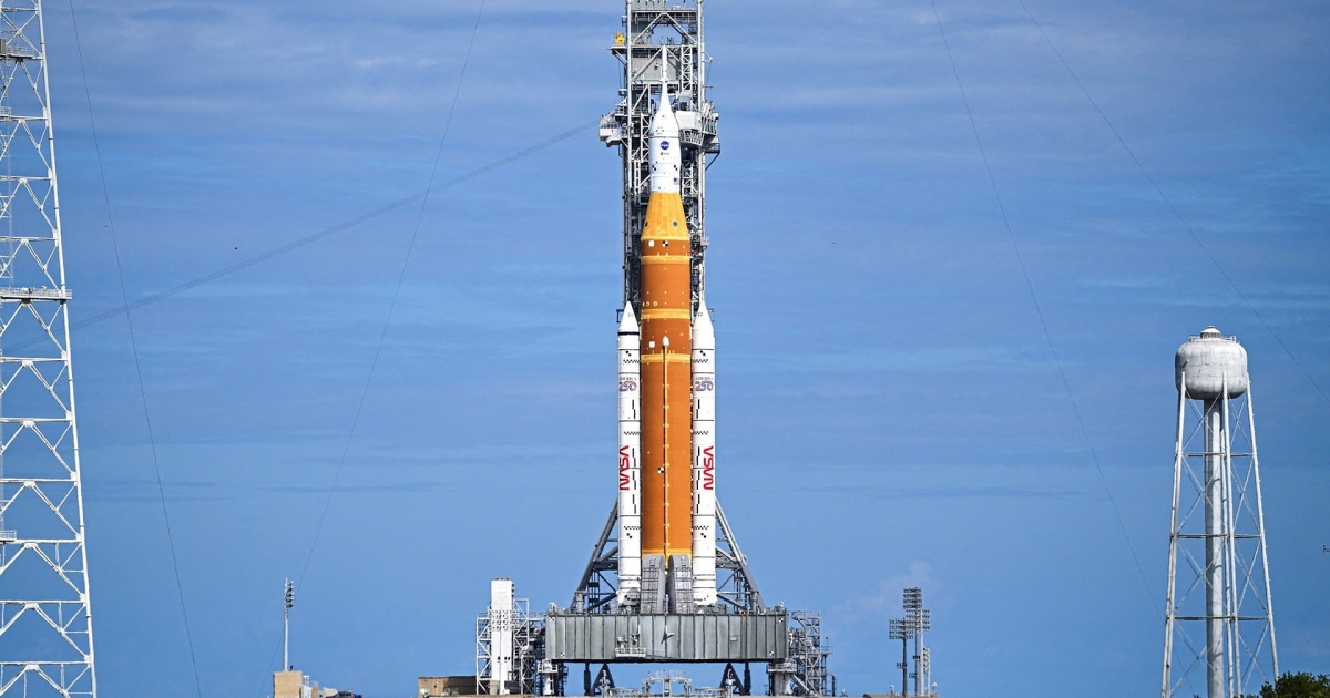 NASA Artemis II Mission Delayed After Hydrogen Leaks During Test