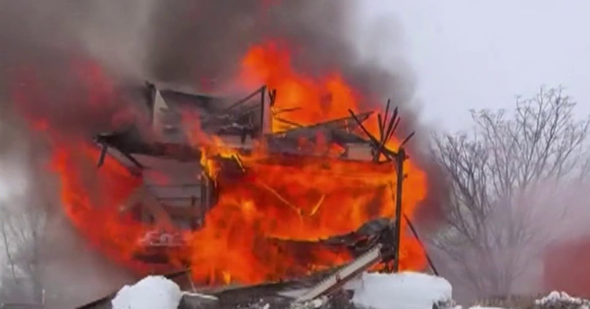 Family Exploding House Explosion Leaves Mother and Daughter With Serious Burns