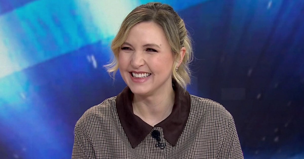 Taylor Tomlinson Talks New Comedy Special, Dating in Her 30s