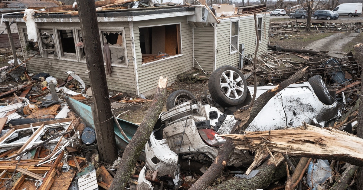 Severe Storms Linger as Deadly Tornadoes Tear Across Midwest