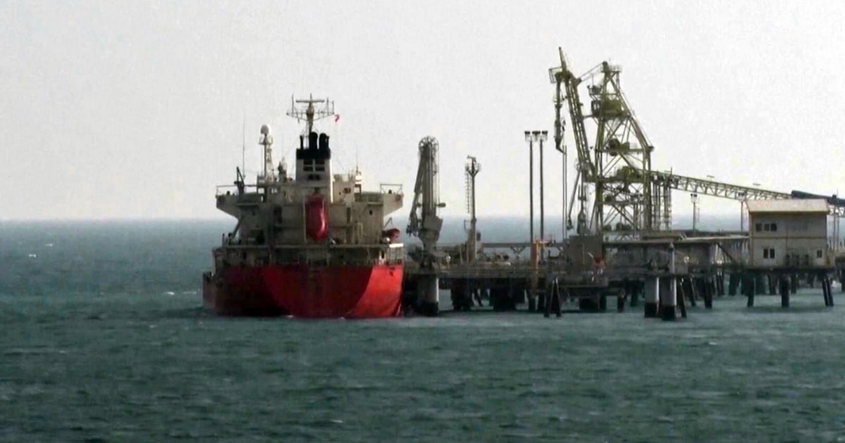 Trump Calls on Europe and Asia to Help Open Strait of Hormuz