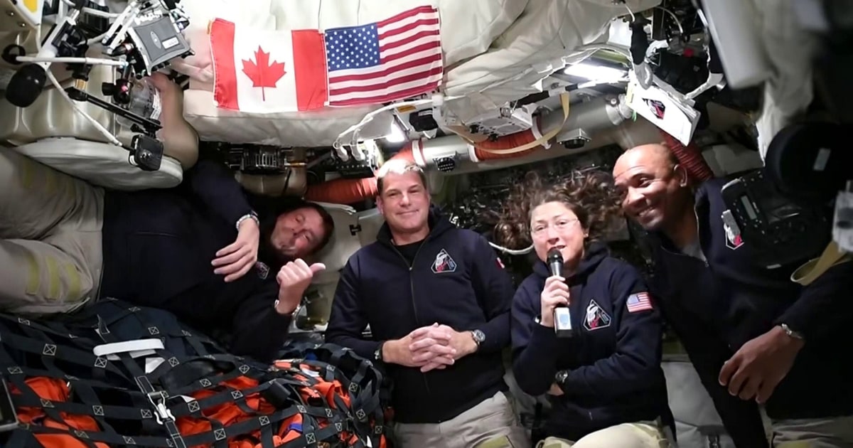 The four astronauts on the Artemis II Mission have sent back more spectacular images of the moon and Earth. @tomcostellonbc spoke to them from the Orion Capsule in deep space for #SundayTODAY.