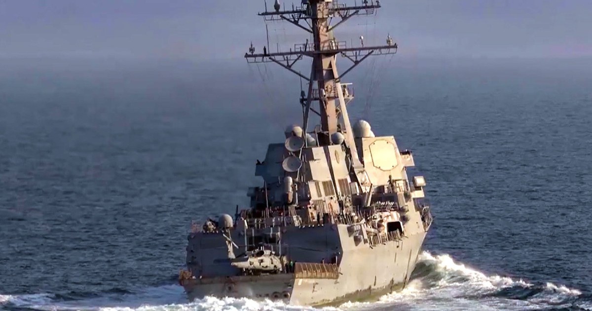 US Blocks 10 Iran Ships From Passing Through Strait of Hormuz
