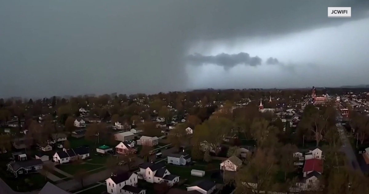Millions Clean up Destructive Aftermath of Severe Midwest Storms