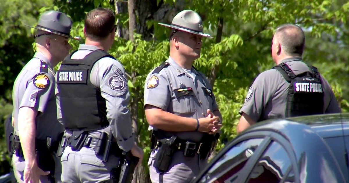 Search Underway for Suspect in Deadly Kentucky Bank Robbery