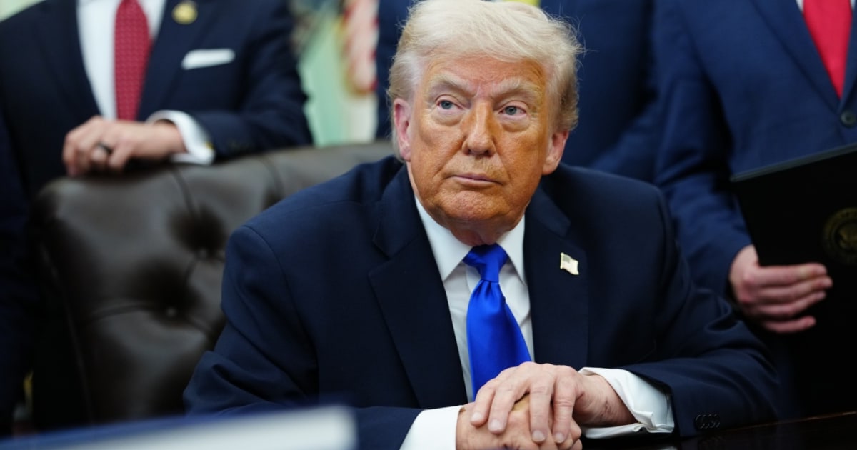 “There’s mounting pressure at home for President Trump to bring this war to an end. Gas prices hit a four-year high this week, and if you look at polling, it’s just dismal.” @KWelkerNBC on how Americans are feeling about the war in Iran.