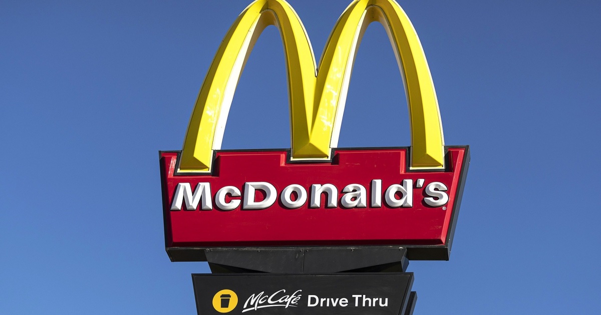 Fast Food Sales Surge as Rising Price of Gas Impacts Budgets