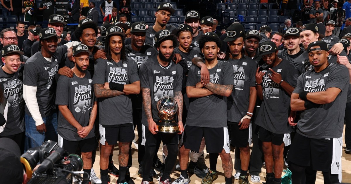 Spurs Beat Reigning Champion Thunder to Face Knicks in Finals