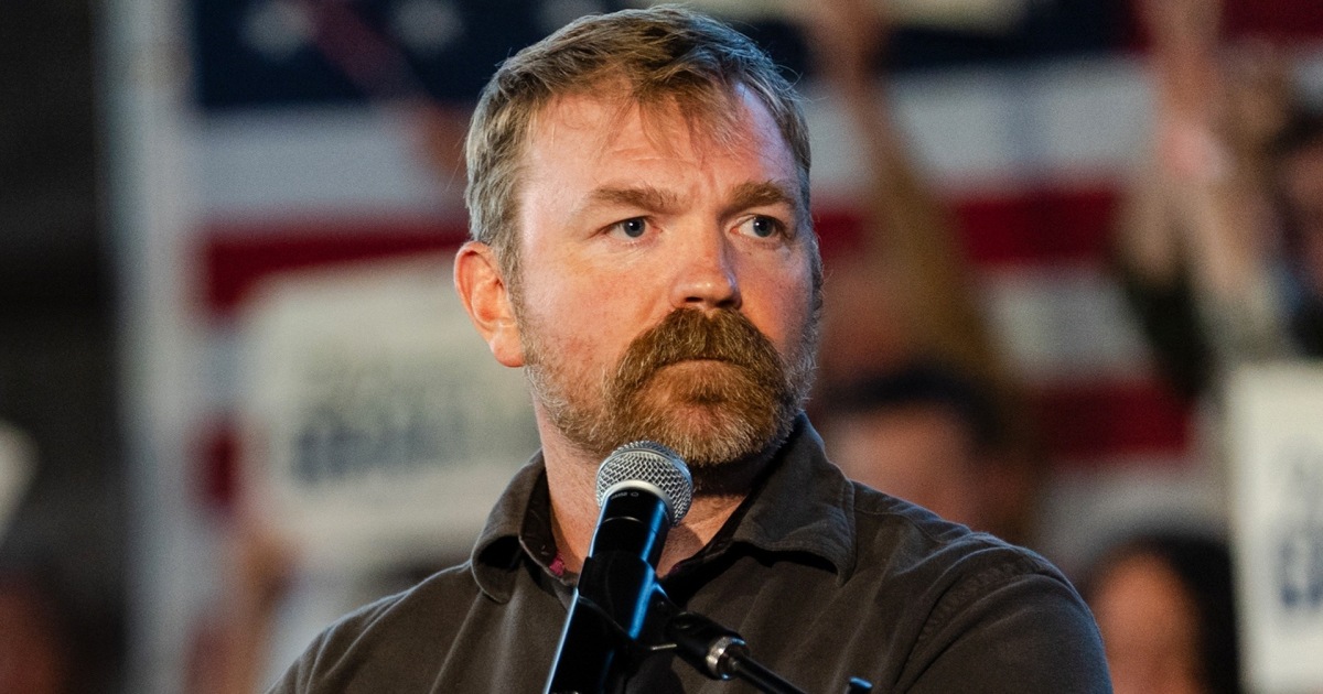 Controversy Swirls Around Maine Senate Candidate’s Explicit Texts