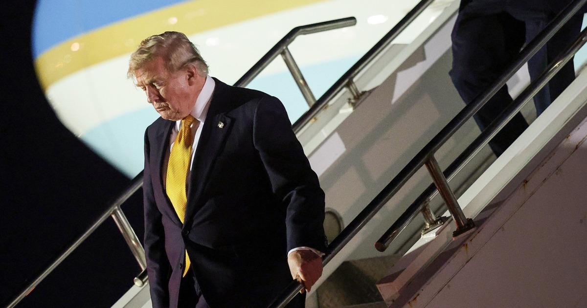 Trump Switches to Older Air Force One for NATO Return Leg