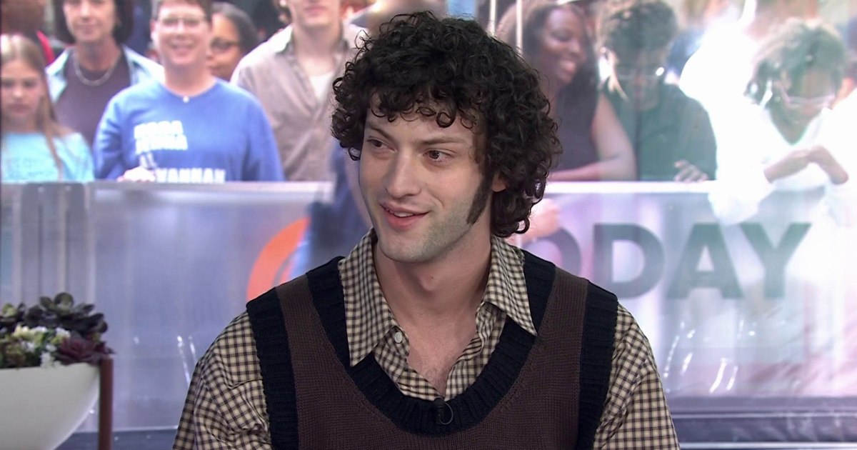 Dominic Sessa on Transforming Into Anthony Bourdain for Biopic