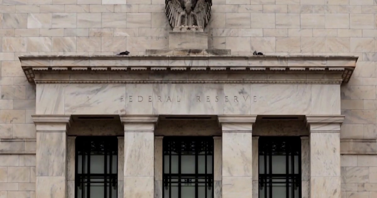 Federal Reserve Leaves Interest Rates Unchanged