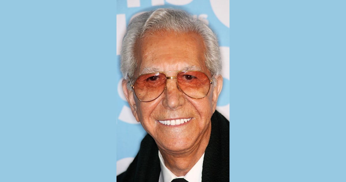 Fashion critic Mr. Blackwell dies in Los Angeles