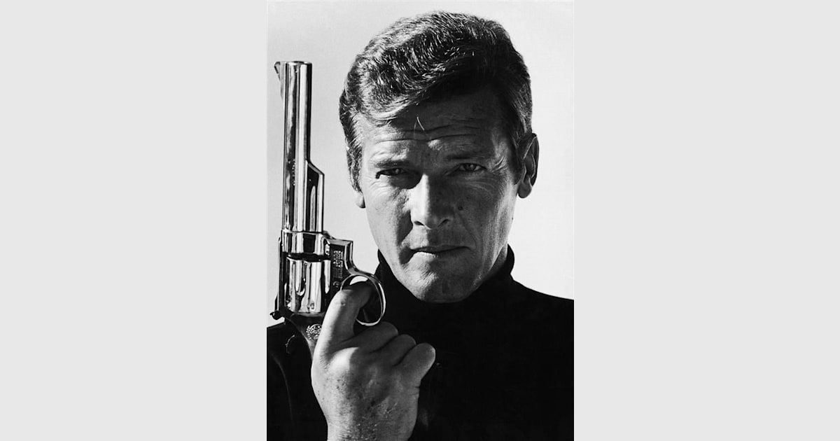 james bond black turtleneck