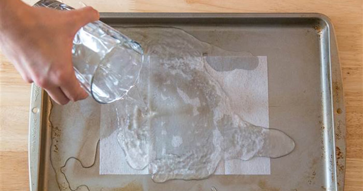 Remove stains from baking sheets with this hack