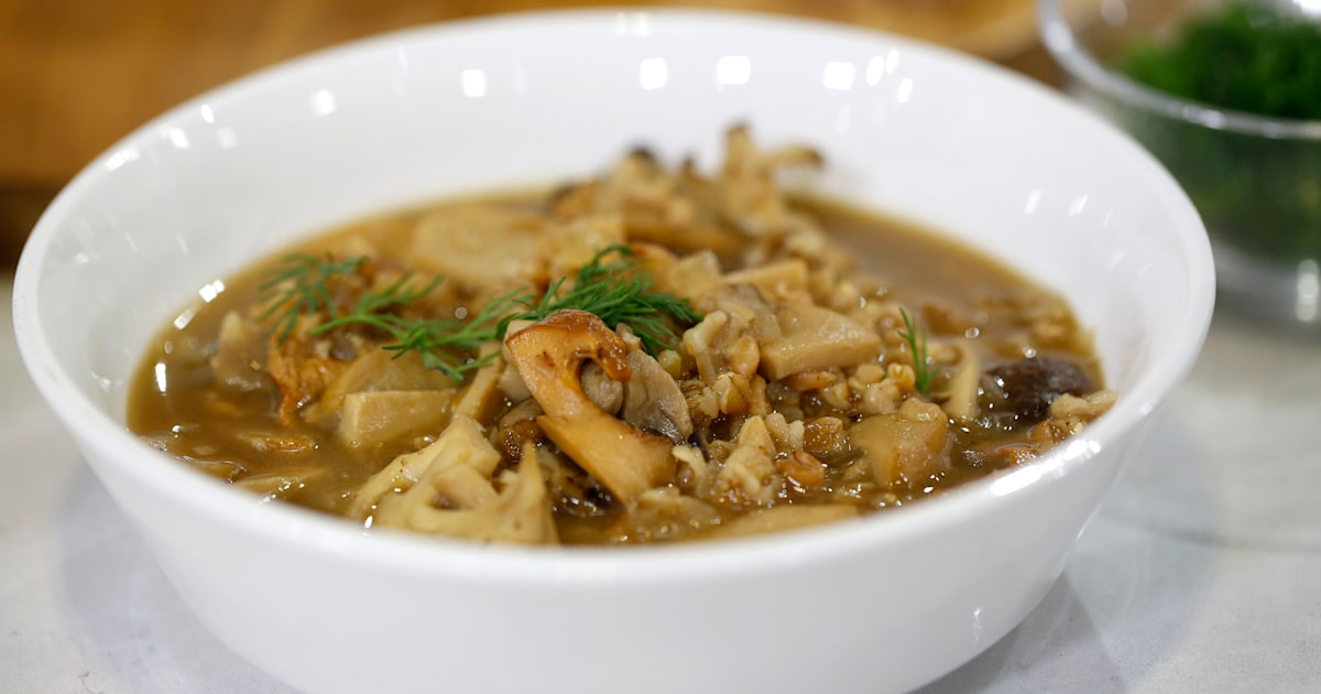 Farro-Mushroom Soup