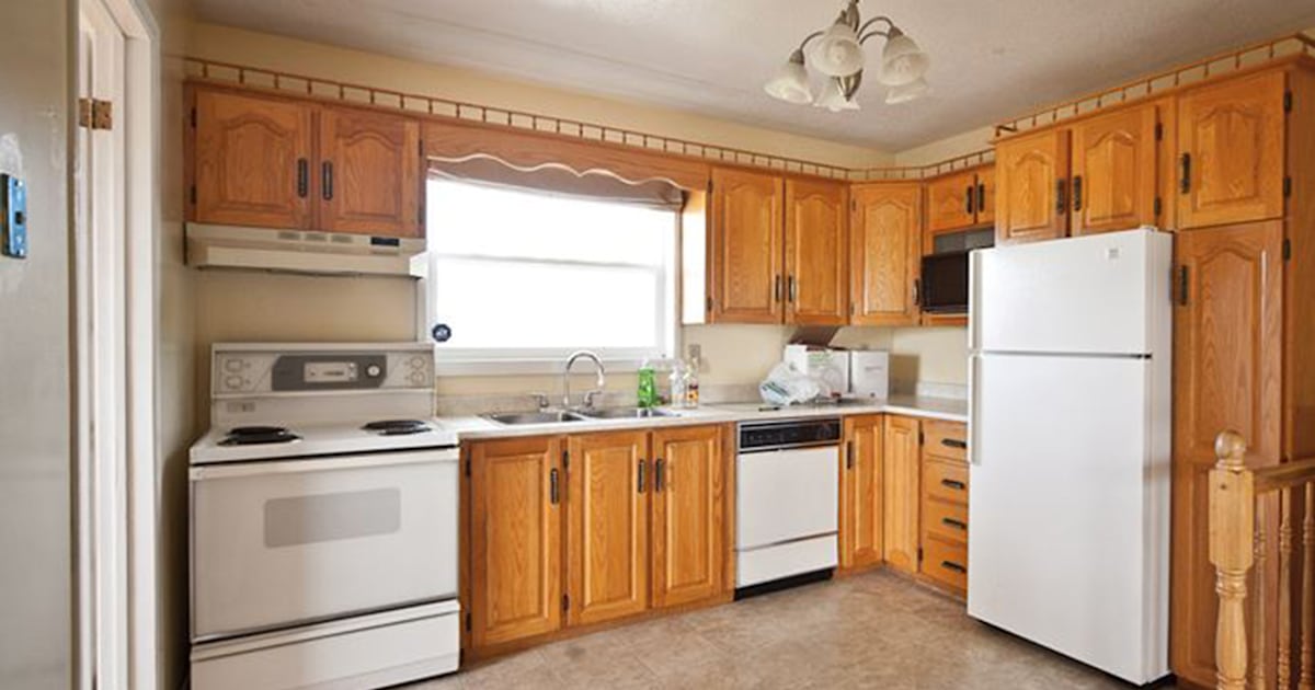 See what this retro kitchen looks like after a modern makeover