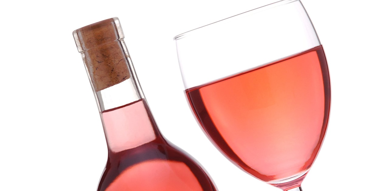 How many glasses of wine does it take to ruin your diet? Experts weigh in