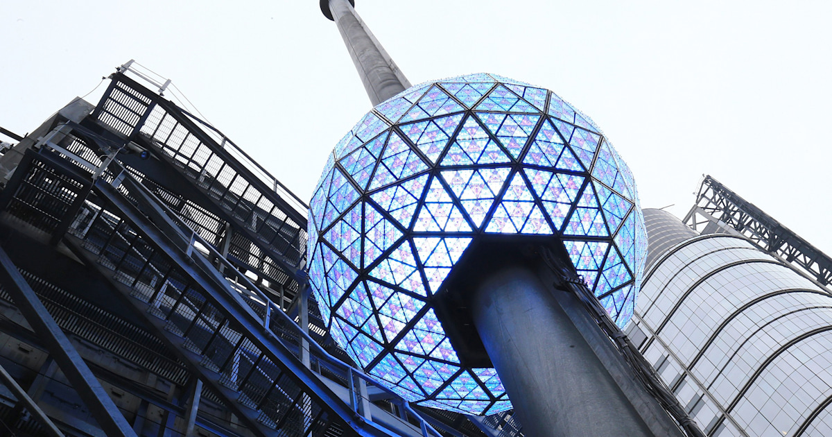 new year's eve ball facts