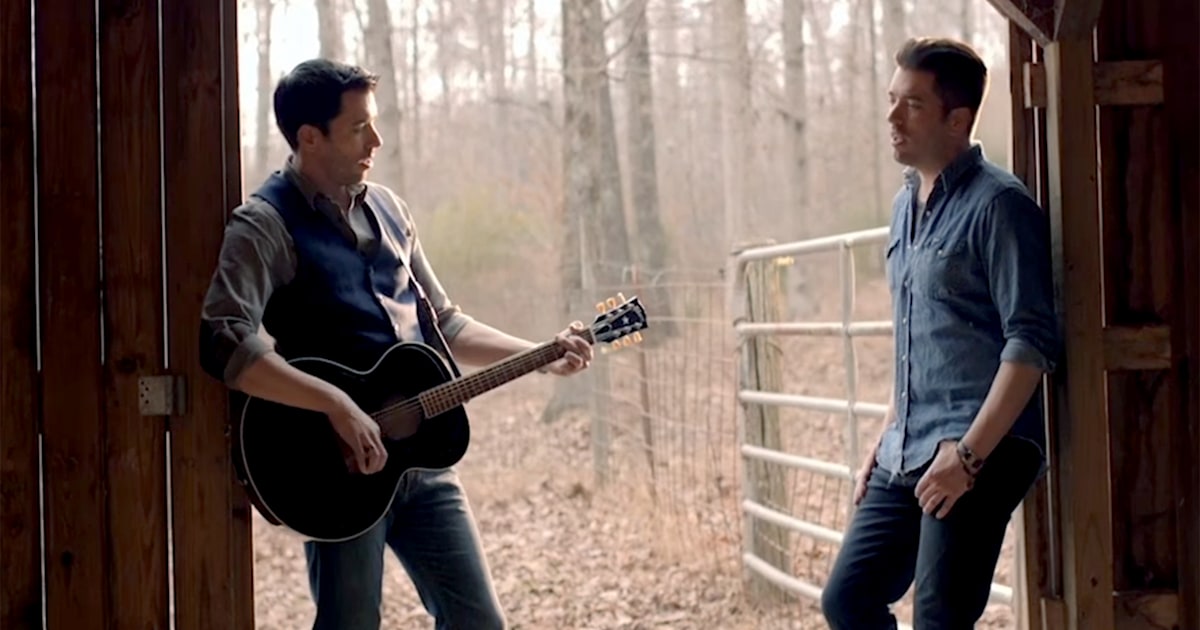 'Property Brothers' Drew and Jonathan Scott release first country music video