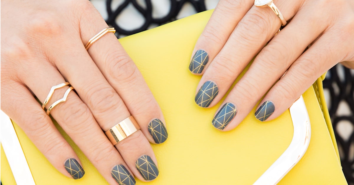 A Dole Whip A Day: Disney Jamberry Nails!