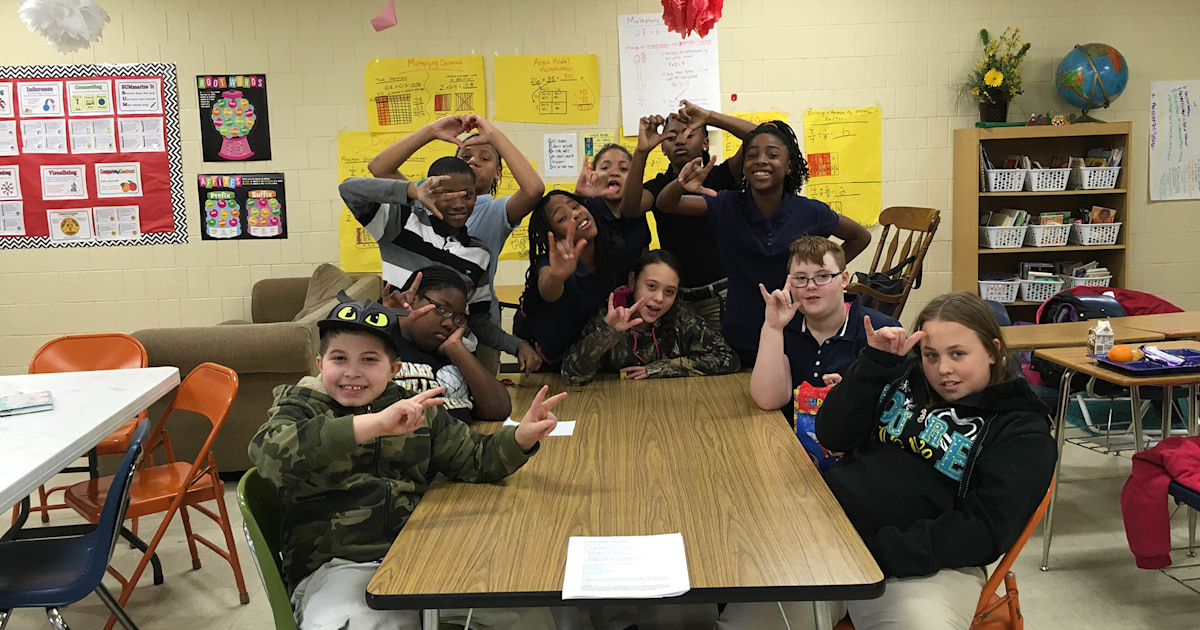5th-graders form sign language club to communicate with deaf classmate