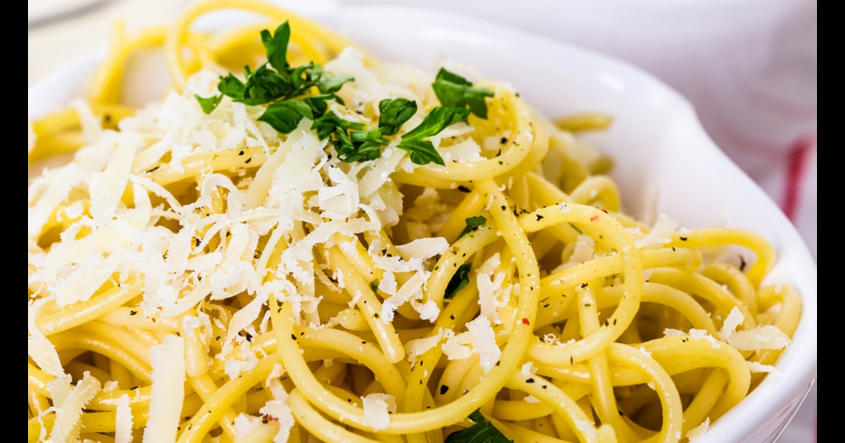 Rosemary Pasta In Butter Roasted Garlic Sauce Serve roasted garlic & parmesan noodles, as a side dish with baked chicken, beef roast, or other favorite italian dish. rosemary pasta in butter roasted garlic sauce