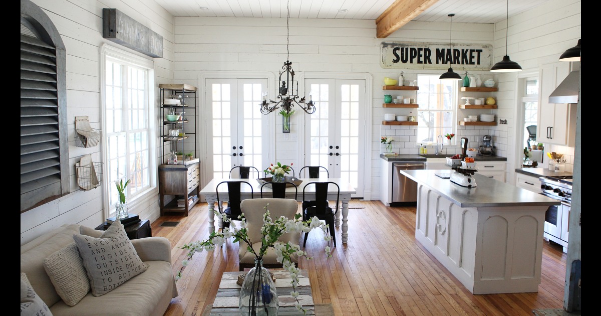 Chip and Joanna Gaines 'Fixer Upper' home tour in Waco, Texas