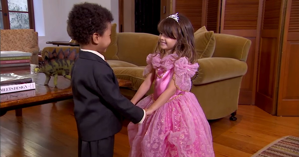 Jimmy Kimmel S The Baby Bachelorette Watch 11 Adorable Suitors Fight For Love