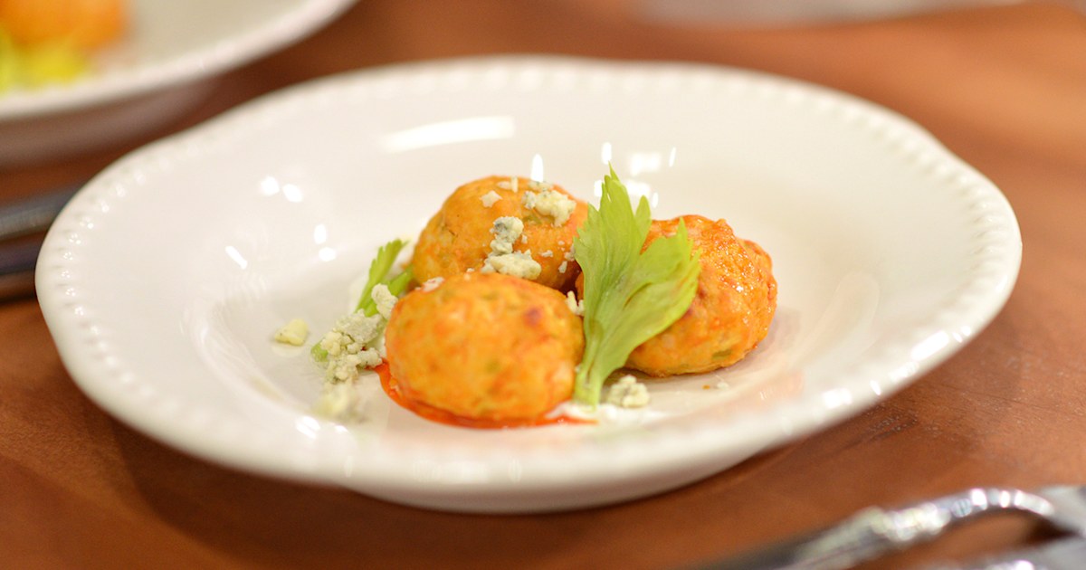 30Minute Easy Buffalo Chicken Meatballs