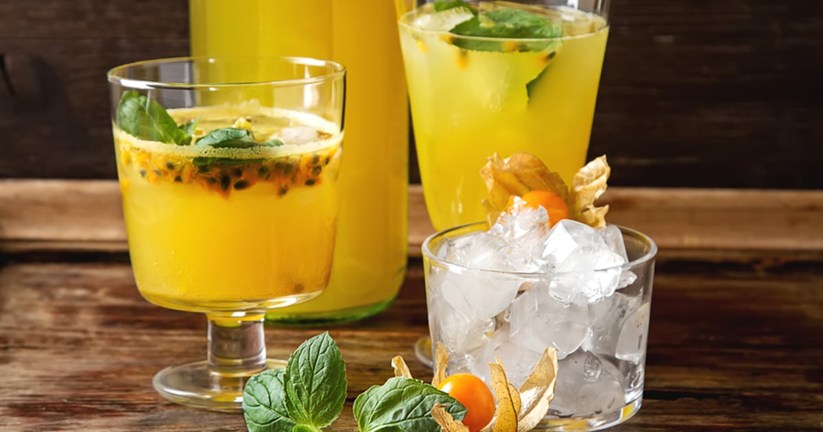 Passion Fruit Cocktail (Maracuja) recipe