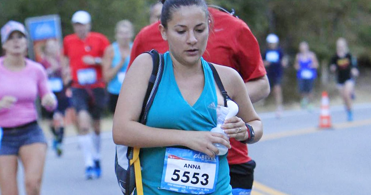 Runner mom pumps breast milk during half marathon