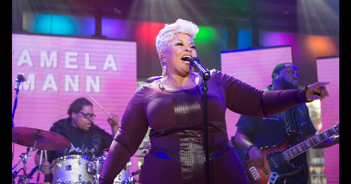 Gospel star Tamela Mann performs new song 'One Way' on TODAY