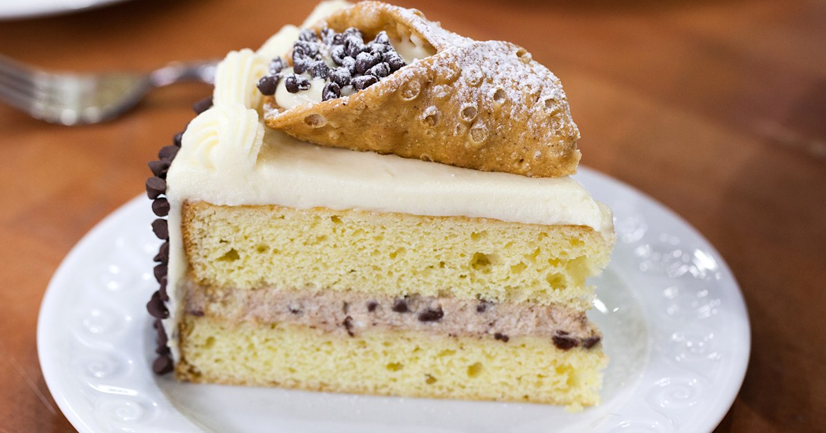 Limoncello Mascarpone Cake, Mascarpone cream delicately layered with  ladyfingers and aromatic li - Picture of Bertucci's Italian Restaurant,  Avon - Tripadvisor