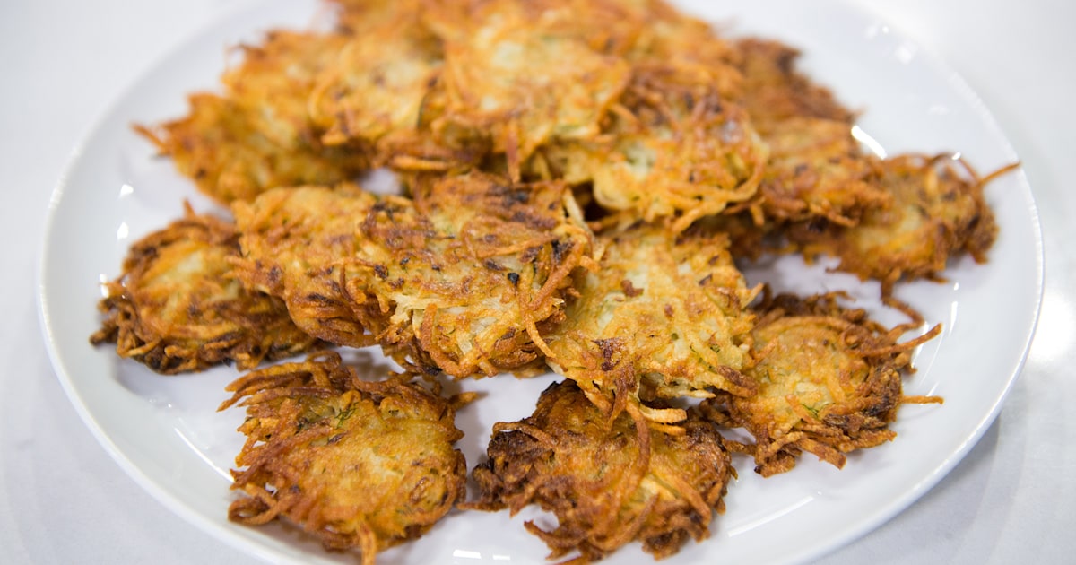 Gail Simmons's Mom's potato pancakes Hanukkah latkes recipe