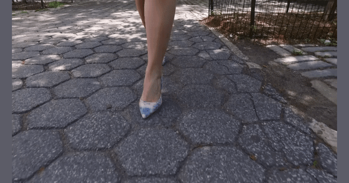 Miss Black Footwear – Lifestyle – How to Walk with Confidence in High Heels:  Tips and Tricks