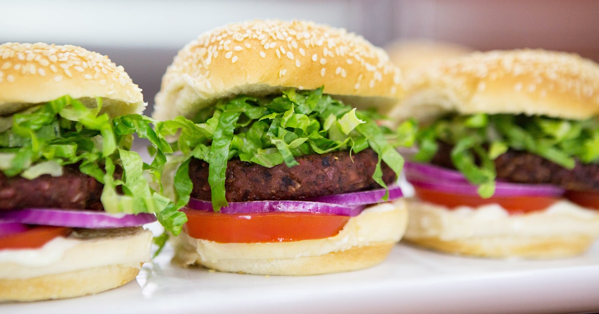 Black Bean Burger with Sweet Hoisin Glaze Recipe