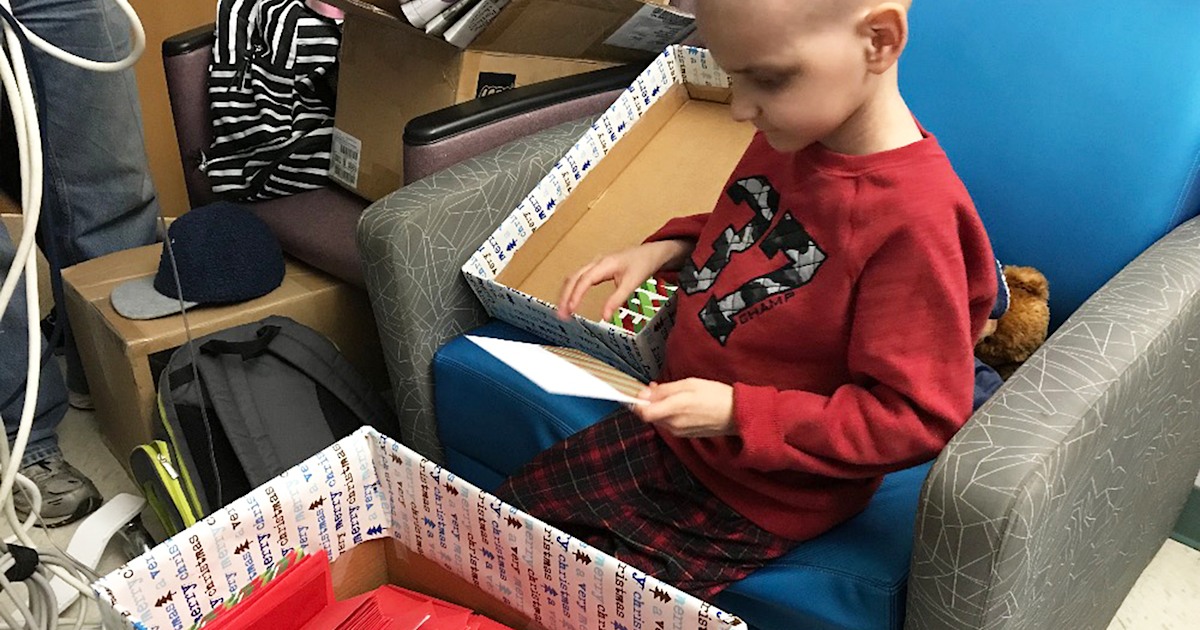 9yearold boy dying of cancer wants to be sent Christmas cards