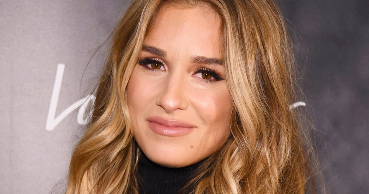 Jessie James Decker is pregnant with third child