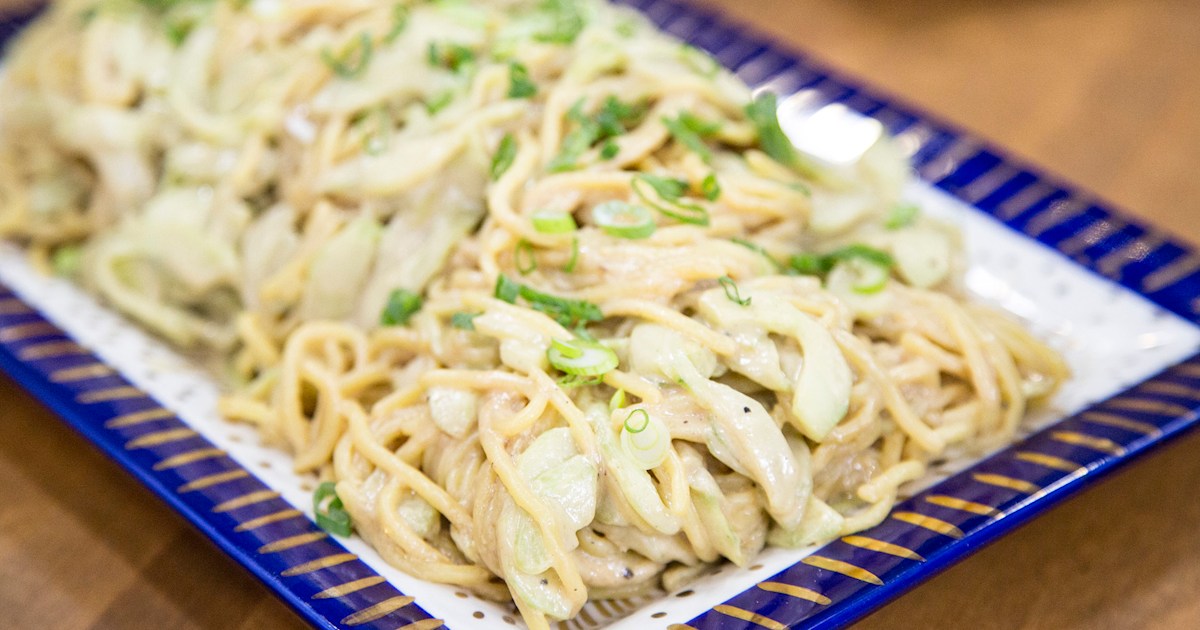 Cold Vegetarian Sesame Noodles