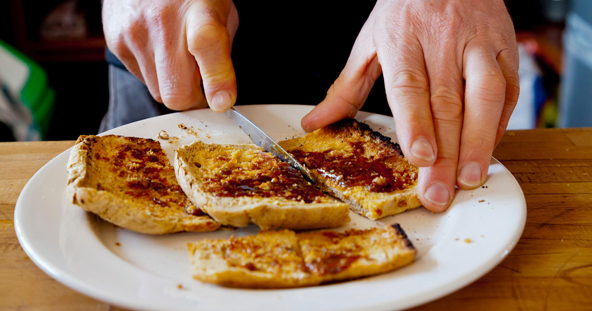 Viral Twitter debate over correct way to slice toast