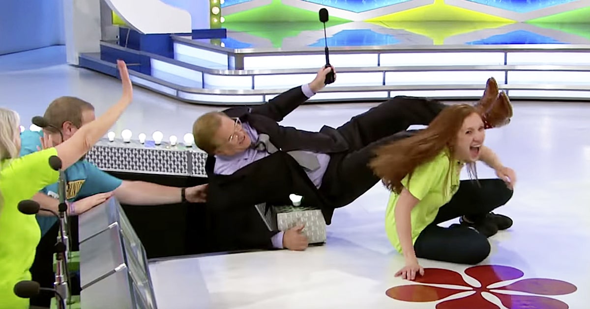 Price Is Right' contestant's hug sends Drew Carey tumbling