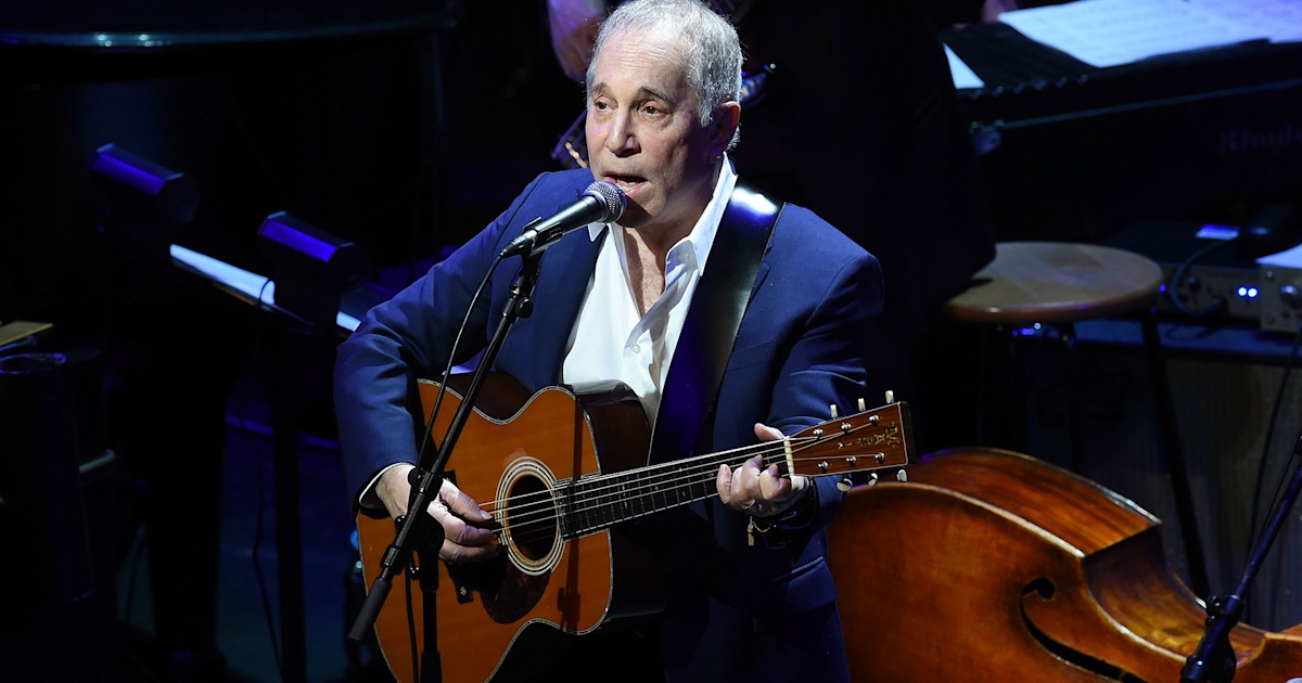 Paul Simon announces retirement from touring 'I'd like to leave with a