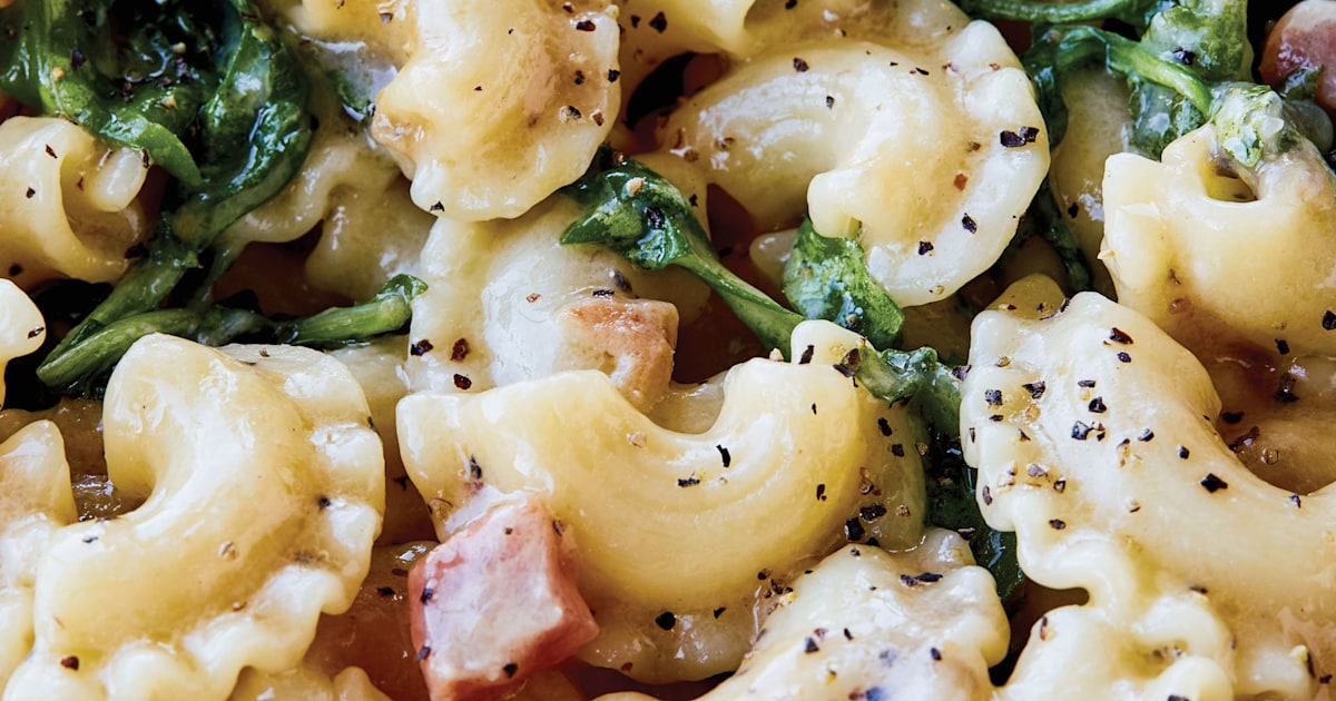 Cacio e Pepe with Pancetta and Arugula Recipe