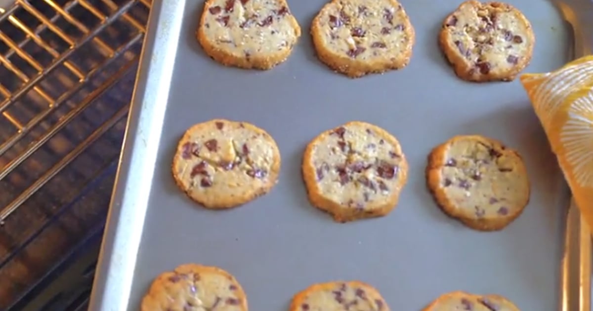 How to clean your old cookie sheet without scrubbing