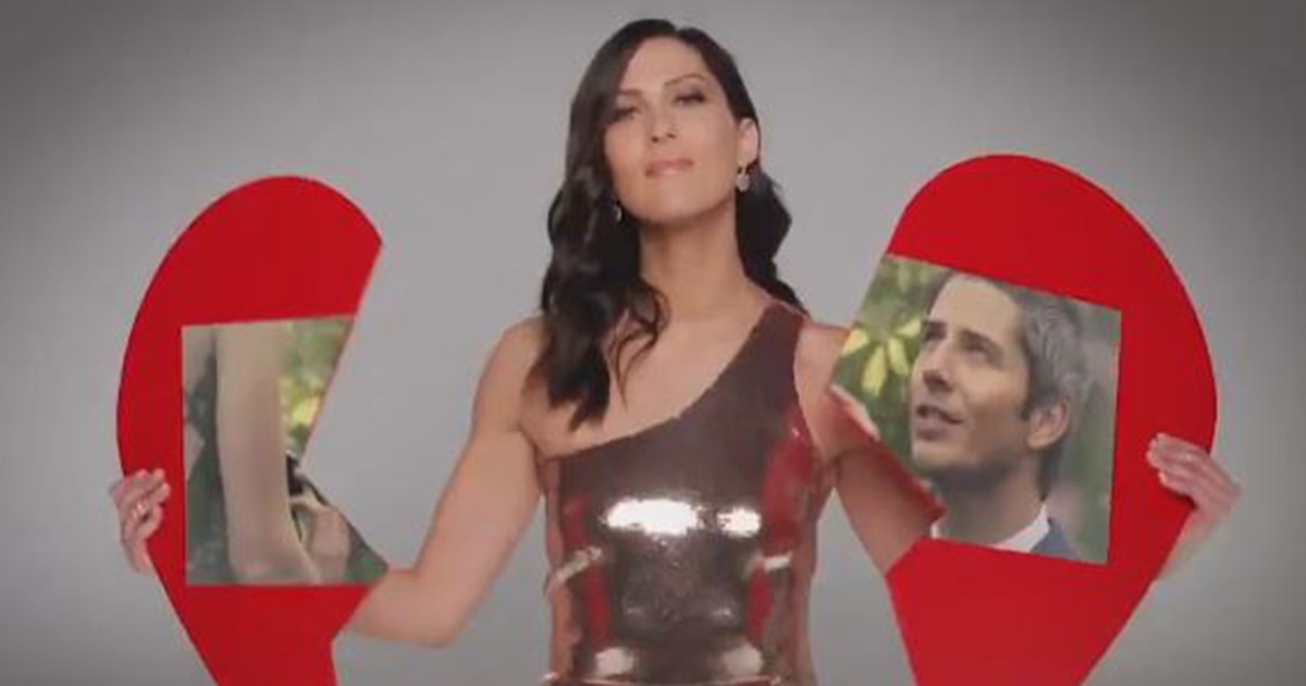 'Bachelorette' Becca Kufrin tears up Arie's photo in 1st promo
