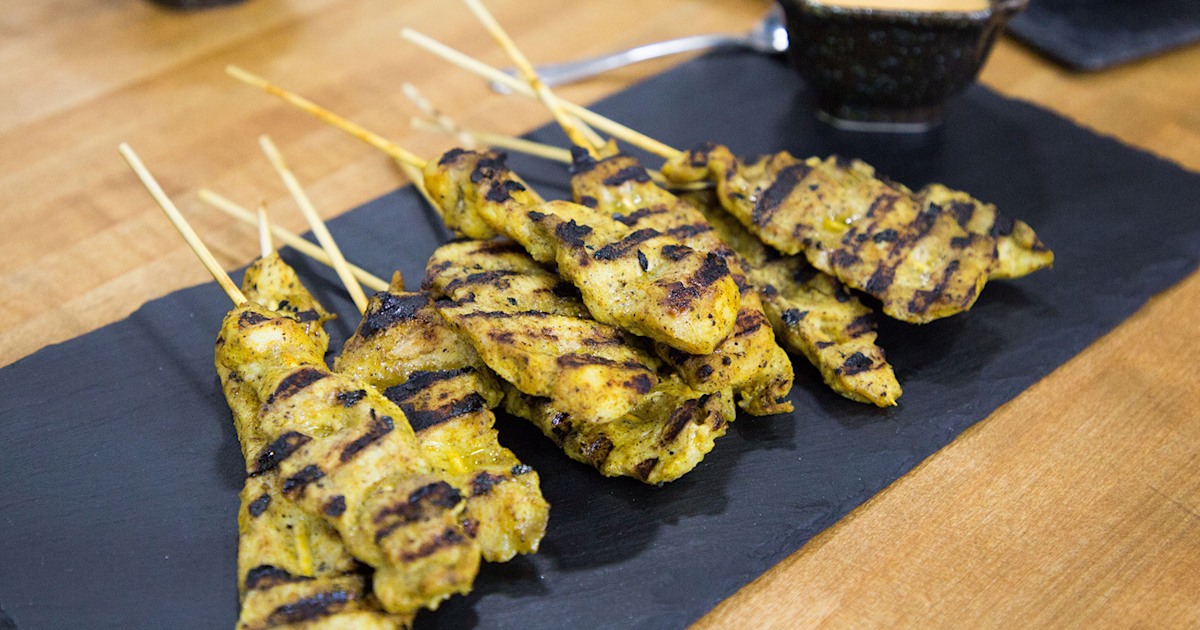 Chicken Satay with Peanut Sauce Recipe